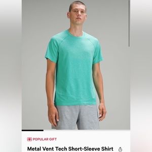 Mens metal vent Lululemon shirt